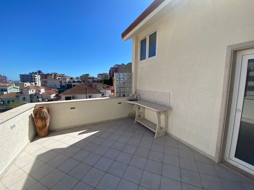 PRIVATE VILLA FOR SALE 4 FLOORS, SEFER EFENDIU NEIGHBORHOOD, DURRES. District Court of Durrës Judicial District, Durrës, Albania