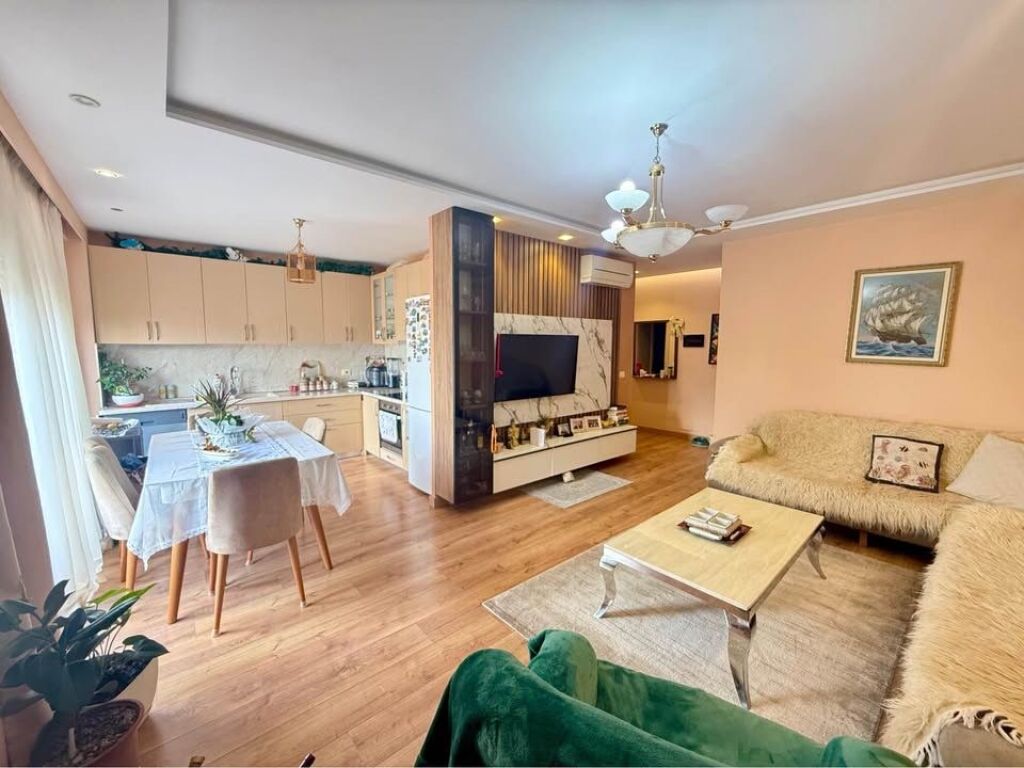 Apartament 3+1, Selite e Vjeter!