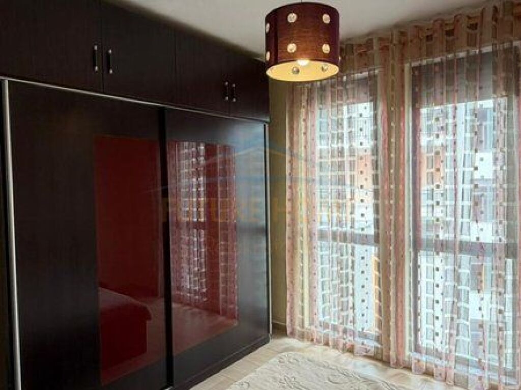 Affitto, Appartamento 1+1, Fresk, Tirana.