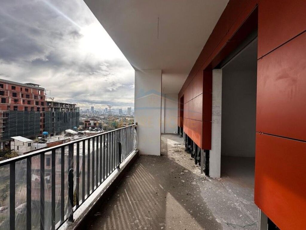 In vendita, Appartamento 3+1+2, Paskuqan