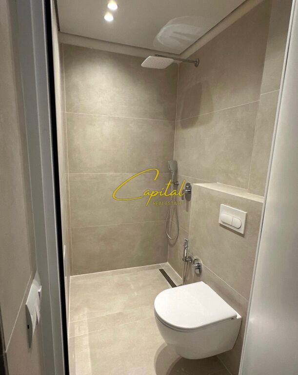 ZYRE ME QIRA 105 M2 DON BOSKO 850 EURO