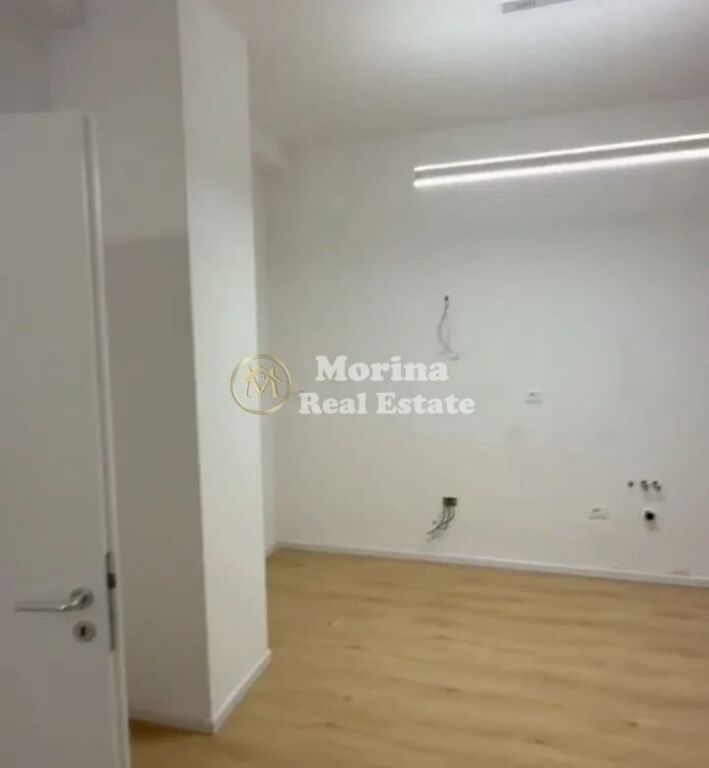 Affitto | Villa 3 + 1 Residenza ABA 1300 €/mese