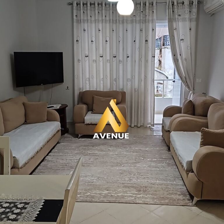 Appartamento 2+1 vicino a Kodra e Diellit in affitto