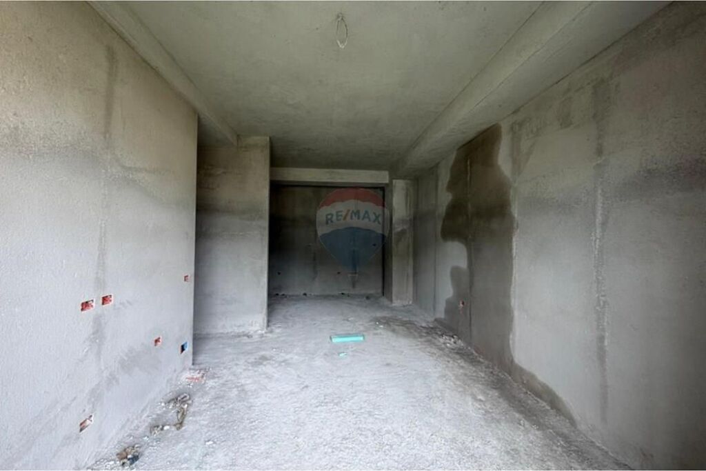 Apartament 2+1 ne shitje Porcelan!