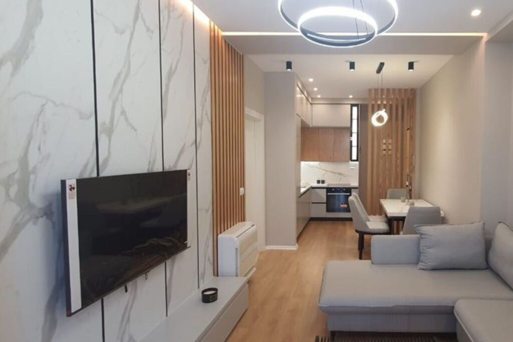 JAPIM ME QIRA APARTAMENT LUKSOZ 1+1 + POST PARKIMI