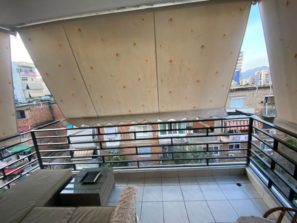 Apartment for rent - New Bazaar