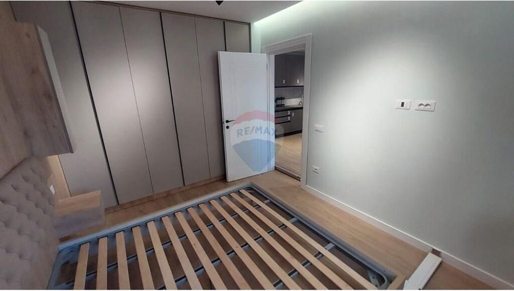 APARTAMENT I INVESTUAR1+1 PER QIRA-KOMUNA PARISIT