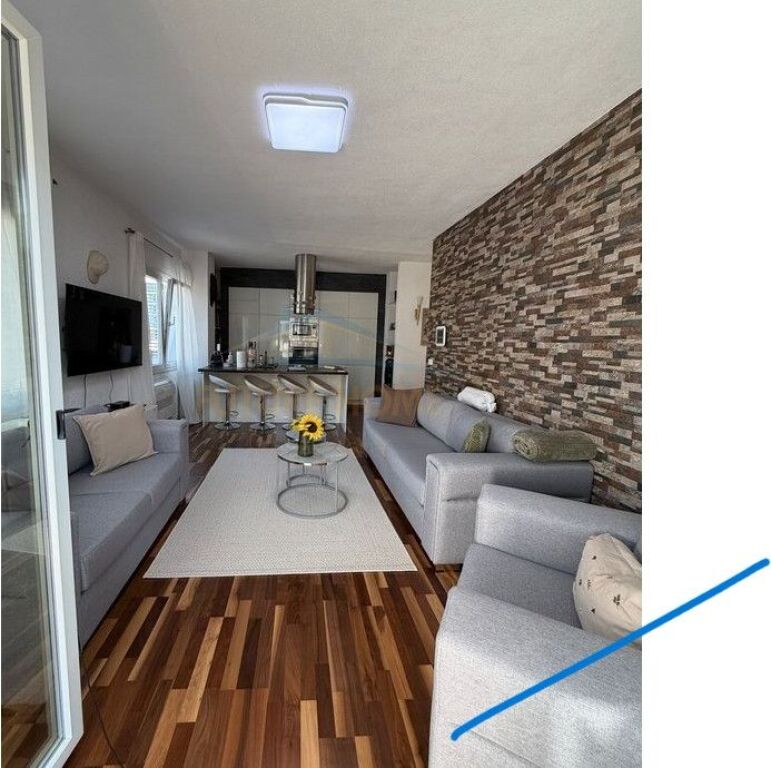 In vendita, Appartamento 2+1+2, Fresk.