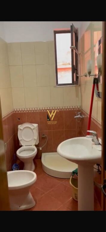 JEPET APARTAMENT 1+1+BLK ME QIRA NE SELITE 40.000 LEKE