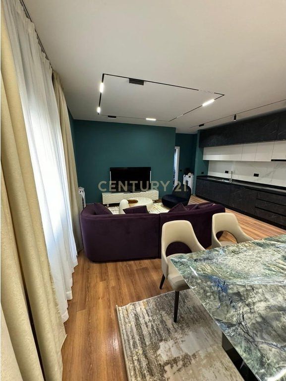 RESIDENCA LAKE LAND, JAPIM ME QIRA APARTAMENT 1+1+POST PARKIMI