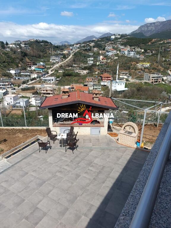 Vilë për shitje në Shkozë, Tiranë (ID 4151217)