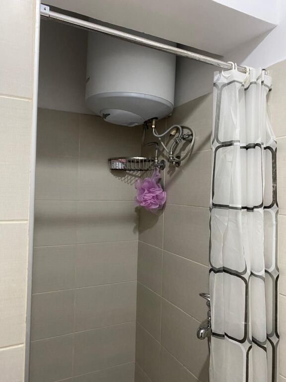 Gazoniere me qira, Vasil Shanto, Tek KEShi vjeter