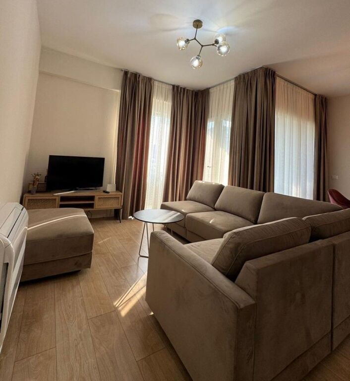 🏡 Apartament 2+1 me Qira – Rruga e Kosovareve