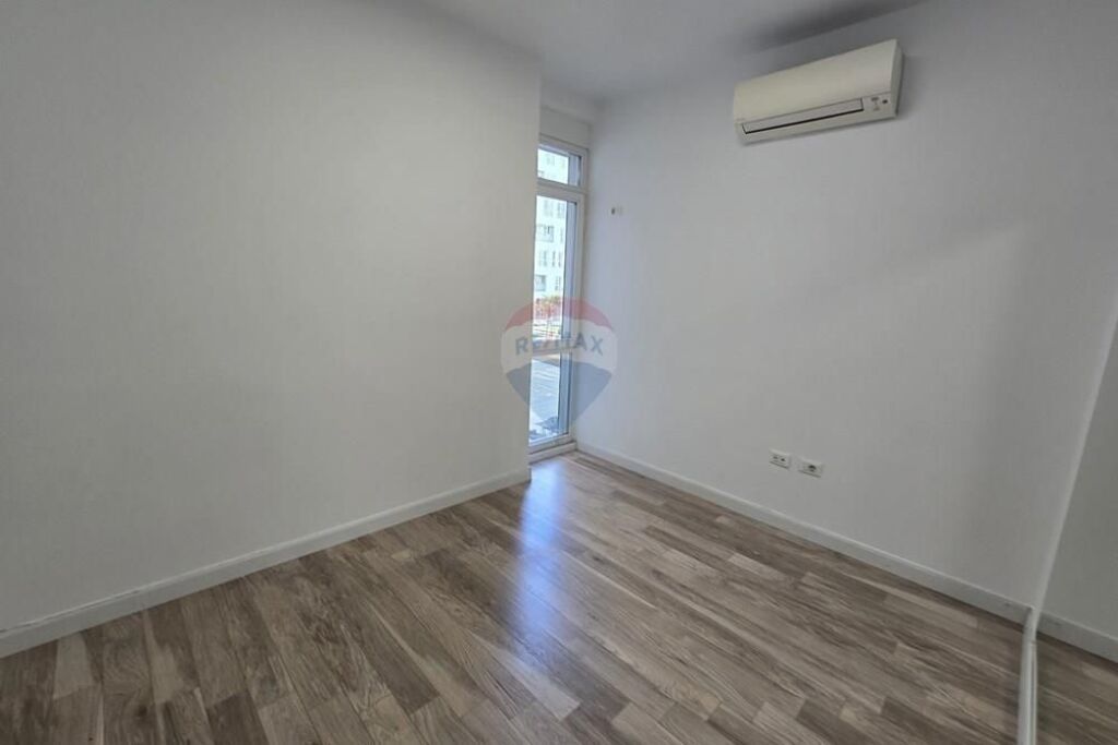 Office - For Rent - Kika 2, Tirana