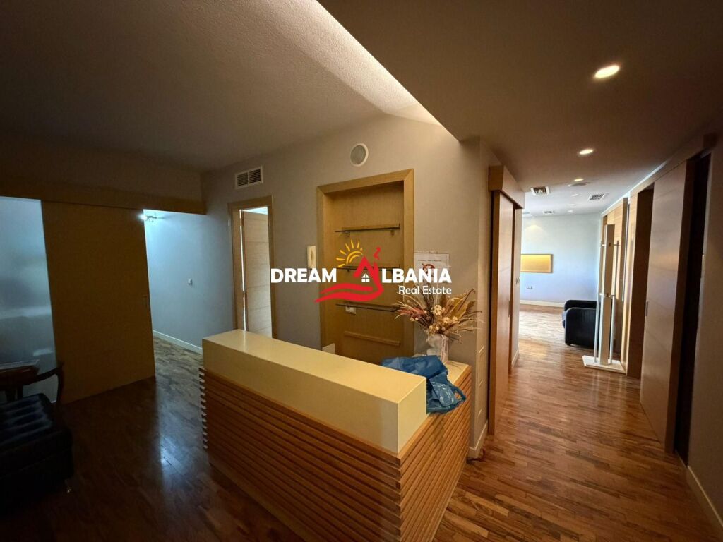 Jepet me qera ambient biznesi tek Ish Restorant Durresi (ID 42611417)f