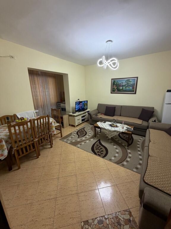 Apartament 1+1 ne shitje Myslym Shyri