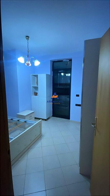 JEPET APARTMENT ME QERA 2+1+BALLKON "KOMUNA E PARISIT" 58.000 LEKE