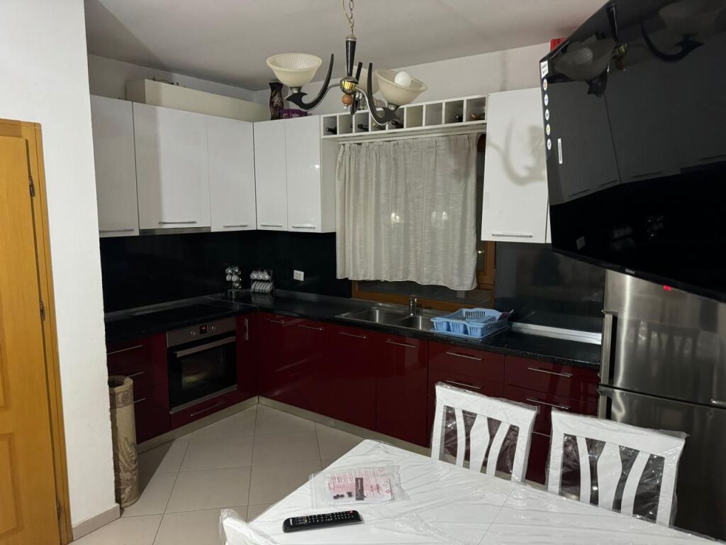 HOUSE FOR RENT - PETRELA STREET, ADMINISTRATIVE UNIT 9, NEAR THE TRAIN STATION, NEW BOULEVARD