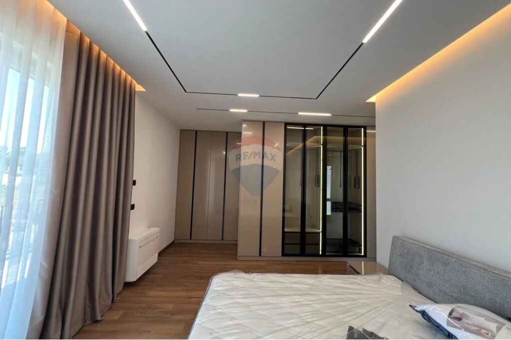 Vilë - Për Qira - Vilat Forest, Tiranë