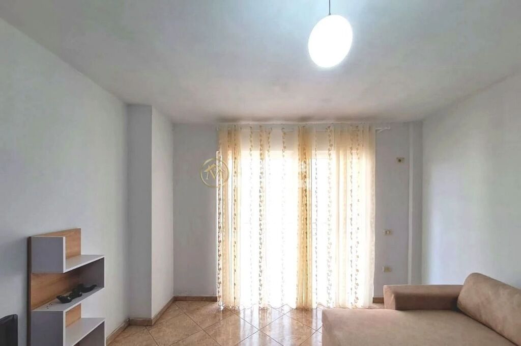 Rent | Apartment 1 + 1 | Astir | 420 €/month