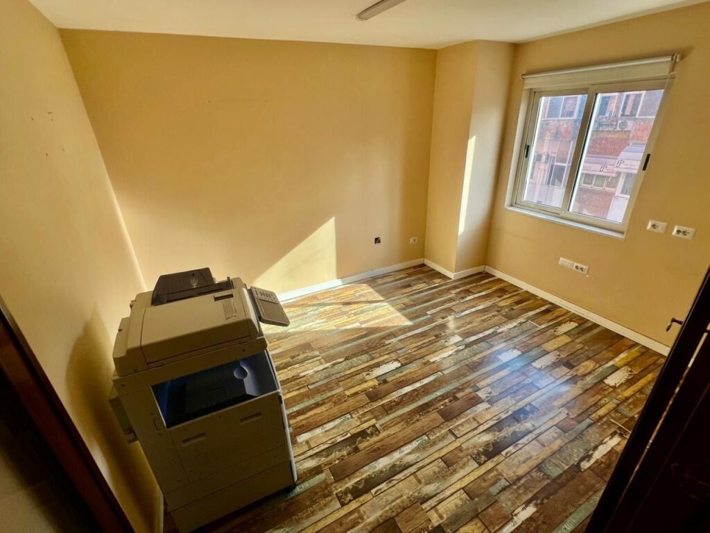 QIRA , AMBIENT MODERN ZYRASH -160m2, SHESHI WILLSON