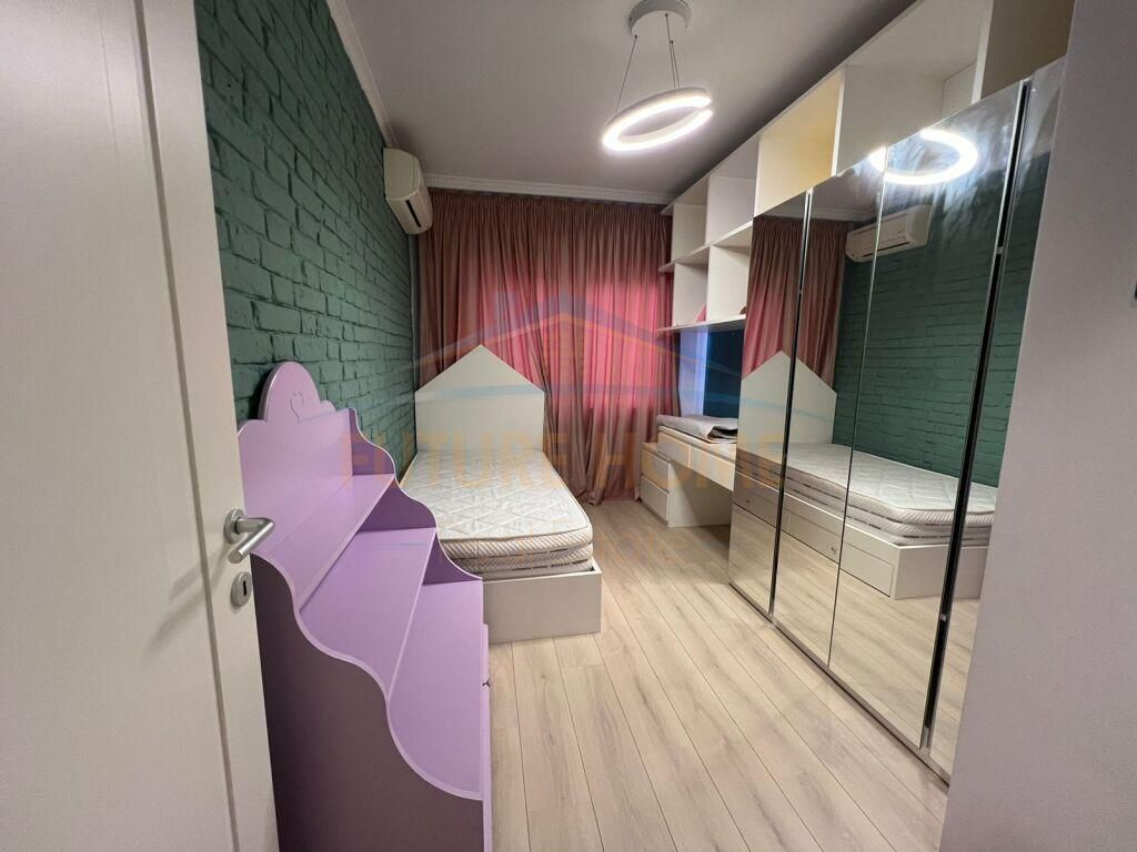 Shite apartament 2+1+2 te ish-parku