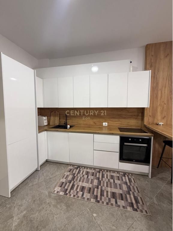 Apartament 2+1me Oborr 266 m2 për Shitje në Gjirin e Lalzit, Durrës !