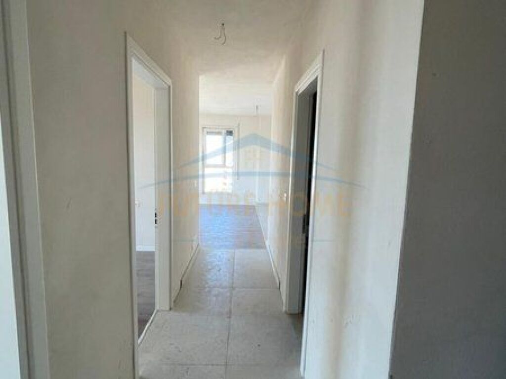 In vendita, Appartamento 2+1+2, Trio Towers, Don Bosko