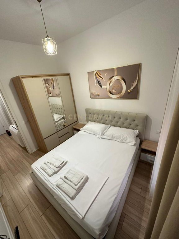 Apartment 1+1 with parking at Mangalem Complex!