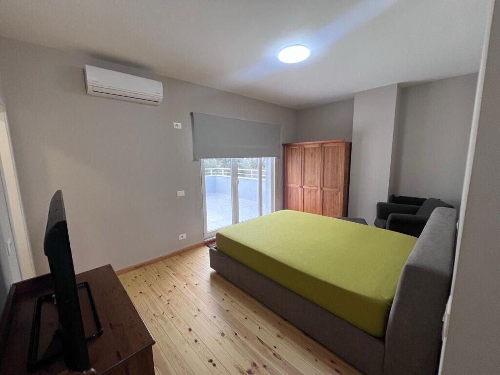 Penthouse per qera te Kopshti Zologjik