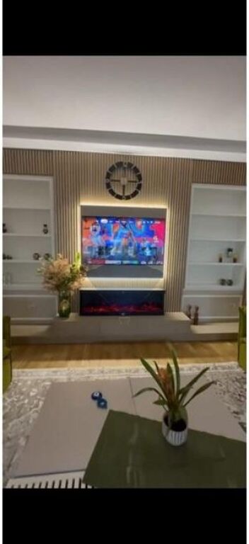 APARTAMENT LUKSOZ 1+1 PER QIRA-KOPSHTI ZOOLOGJIK