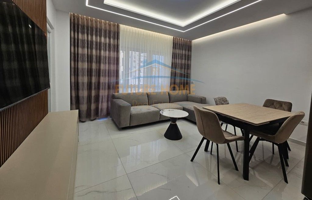 Affitto, Appartamento 1+1, Zogu Zi, Tirana