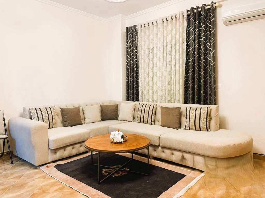 Shitet apartament 1+1 ne Don Bosco