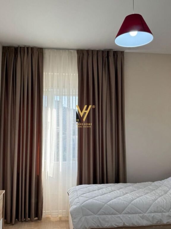 JEPET APARTAMENT 2+1+2+BLK ME QIRA TE RRUGA E KOSOVAREVE 1.500 EURO