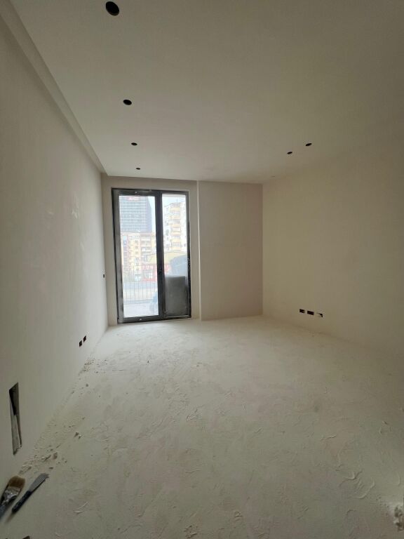 Jepet me qera ambient per zyra