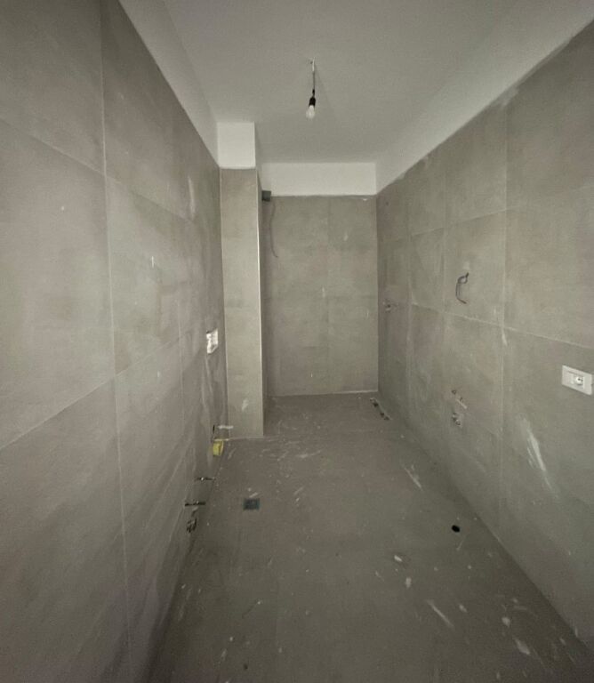 🏢 Vendesi in vendita Appartamento 2+1 – Complesso Mirabella, Xhamllik