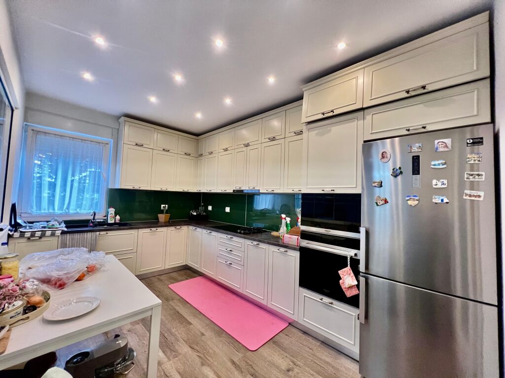 APPARTAMENTO IN AFFITTO 2+1+2 con 2 posti auto, LAGO ASCIUTTO