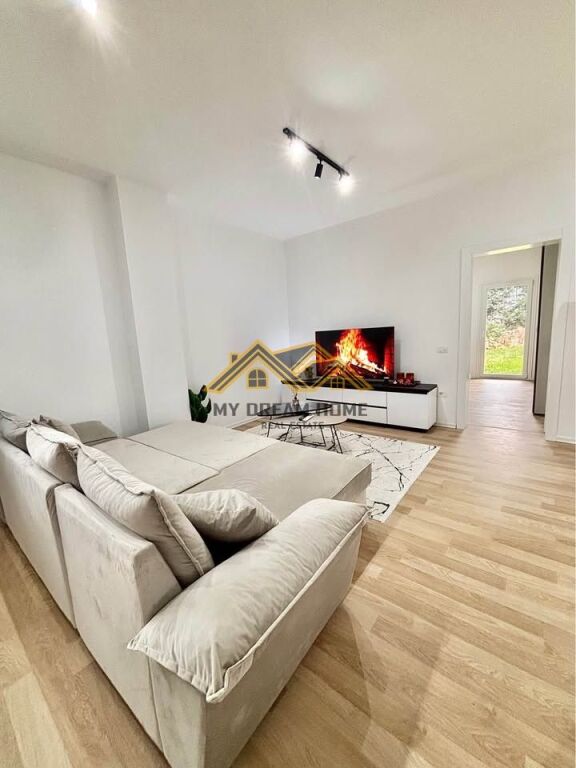 VILLA FOR SALE IN GOLEM