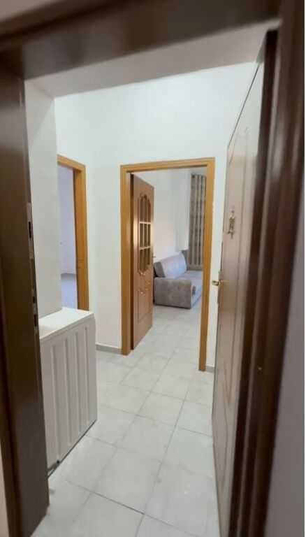 JEPET ME QERA APARTAMENT 1+1 NE , BLLOK