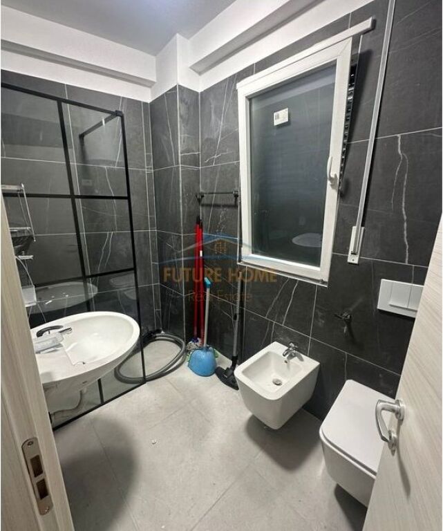 Rent,Apartment 1+1,Complex E-88,Tirana