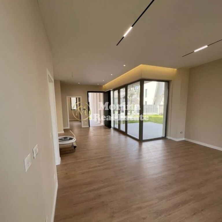 Qera | Vilë 5 + 1 | Liqeni i Thatë | 2200 €/muaj