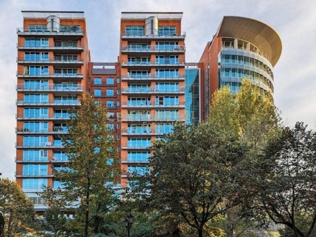 Shitet Apartament 3+1+Parkim Galeria ETC!