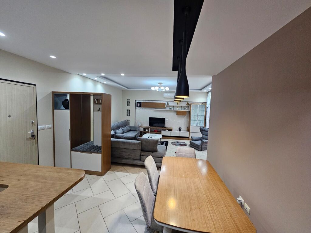 Appartamento 2+1 +ampio balcone in affitto nella zona del Lago Secco