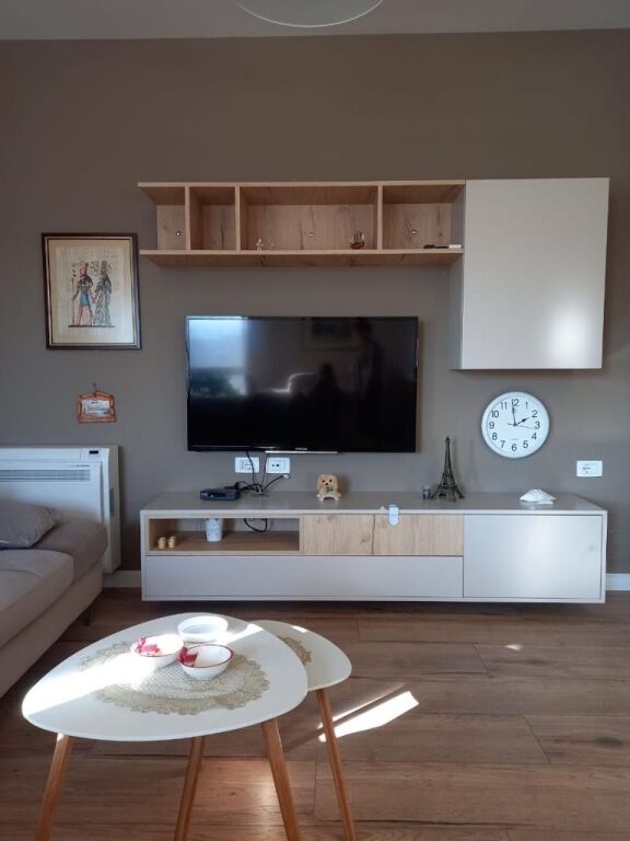 Super ap 2+1 a 21-dhjetori ( complesso contatto )