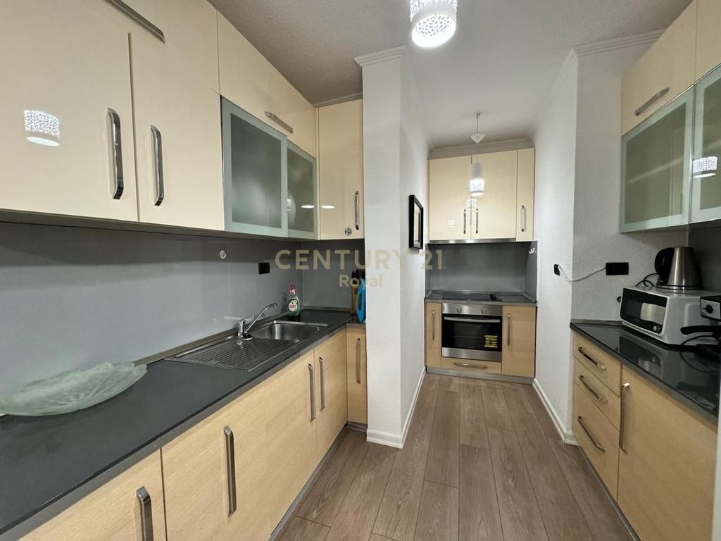 Jepet me qira apartament 2+1+2 plus post parkimi