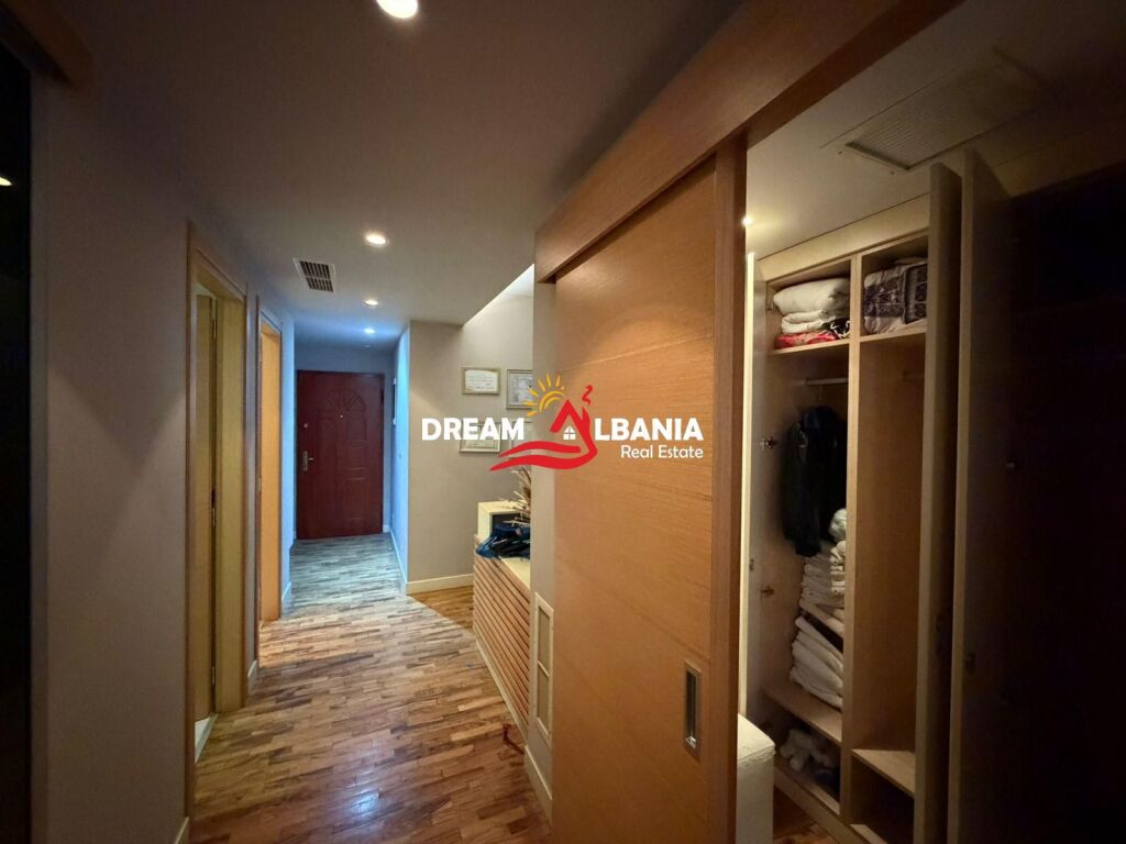 Jepet me qera ambient biznesi tek Ish Restorant Durresi (ID 42611417)f