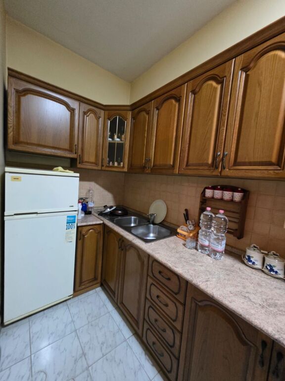 🏡 SHITET APARTAMENT 2+1 – RRUGA KONGRESI I MANASTIRIT