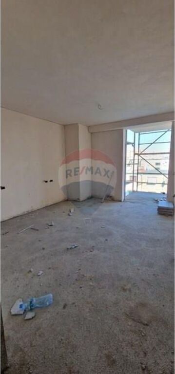 Garsoniere - Për Shitje - Fusha Ali Demi, Tiranë(ID: 530261084-53)