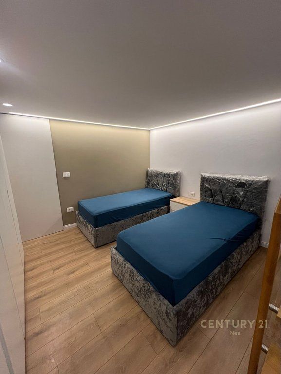 Duplex in affitto ad Astir!