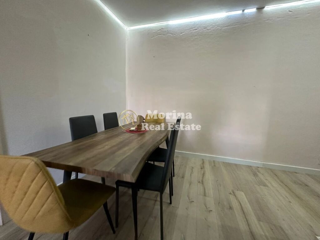 Qera | Apartament 2 + 1 |Fresku | 400 €/muaj